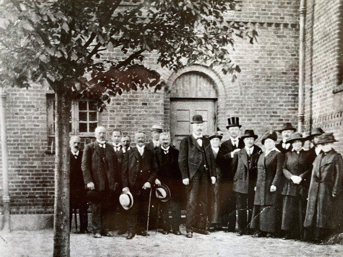 Indvielse af kirkens ur, pinsesøndag 1920